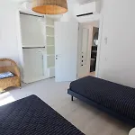 Modern 250mt From The Villa *